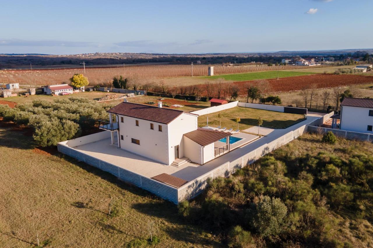 Villa Lydia Marčana Exteriör bild